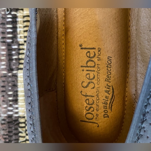 Josef Seibel Size 39 (8 US) Double Aire Reaction Slip On Rounded Toe Flats - Picture 2 of 8